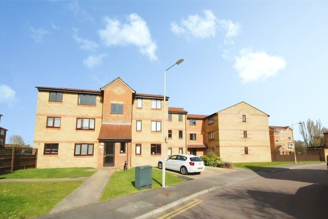 1 bed property, in Himalayan Way, £185,000