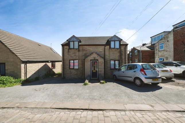 6 bed property, in Kaye Place, £400,000