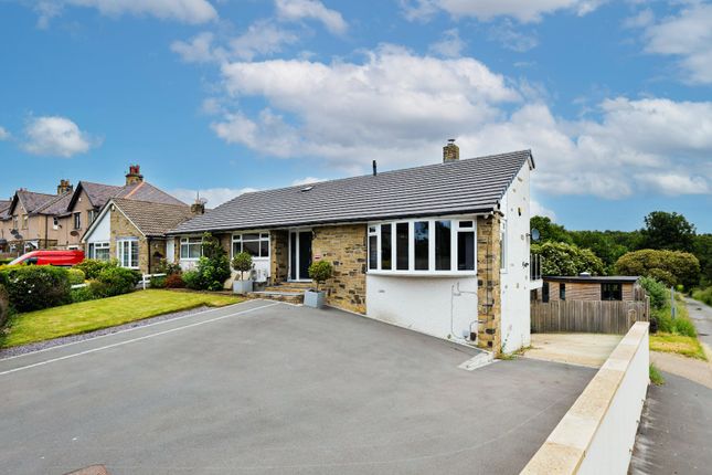 3 bed property, in Park Road, £500,000
