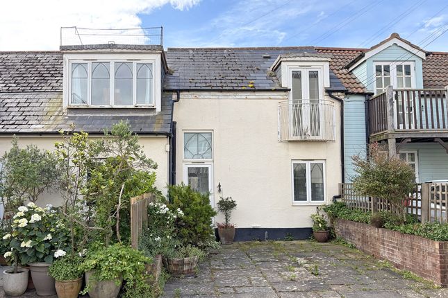3 bed property, in Fore Street, £275,000