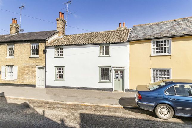 3 bed property, in South Street, £300,000