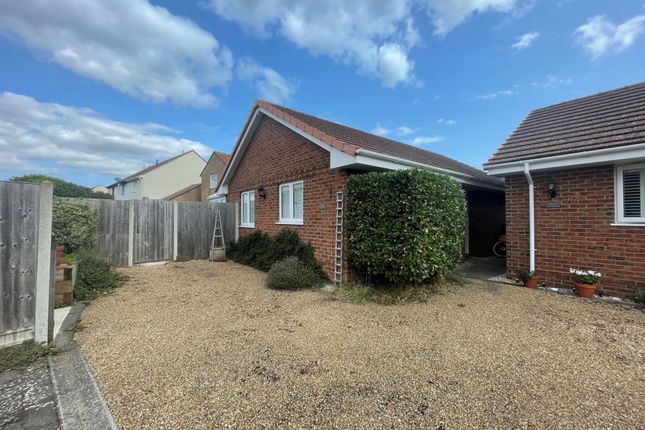 2 bed property, in Hancocks Field, £319,950