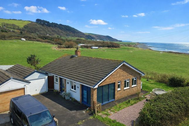 3 bed property, in Aberarth, £335,000