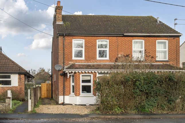 2 bed property, in Badshot Lea Road, £435,000