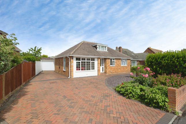 3 bed property, in St. Thomas Avenue, £675,000