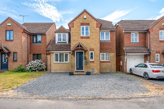 4 bed property, in Tylers Green Road, £575,000