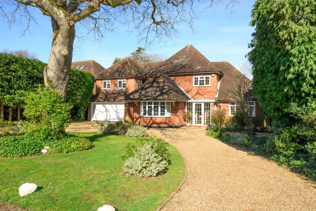 4 bed property, in Ireton Avenue, £1,895,000
