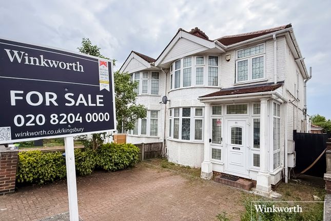 4 bed property, in Berkeley Road, £675,000