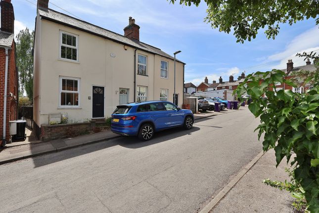 2 bed property, in Bedford Street, £435,000