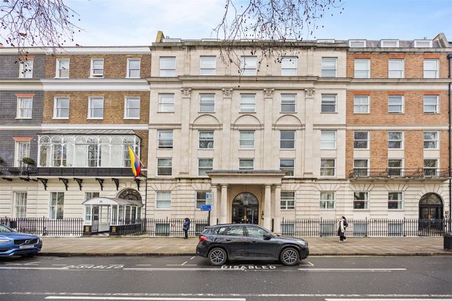 2 bed property, in Winsley Court, £725,000