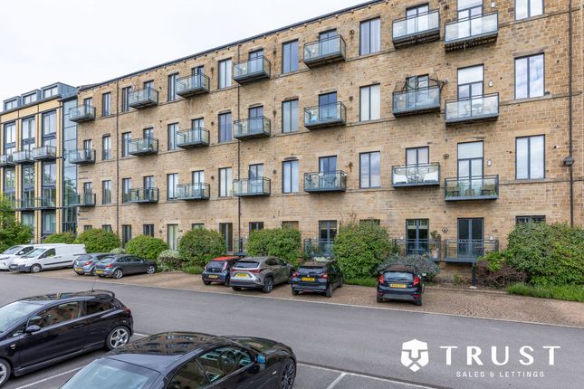 1 bed property, in Ledgard Wharf, £59,000