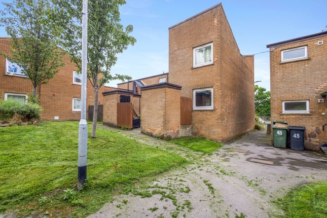 1 bed property, in 74 Firthcliffe Road, £10,000