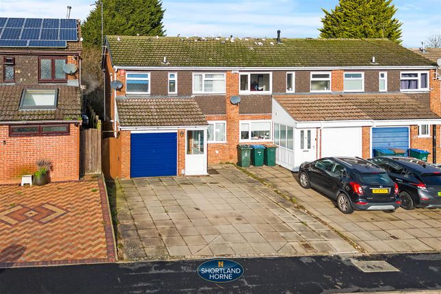 3 bed property, in Wimborne Drive, £250,000