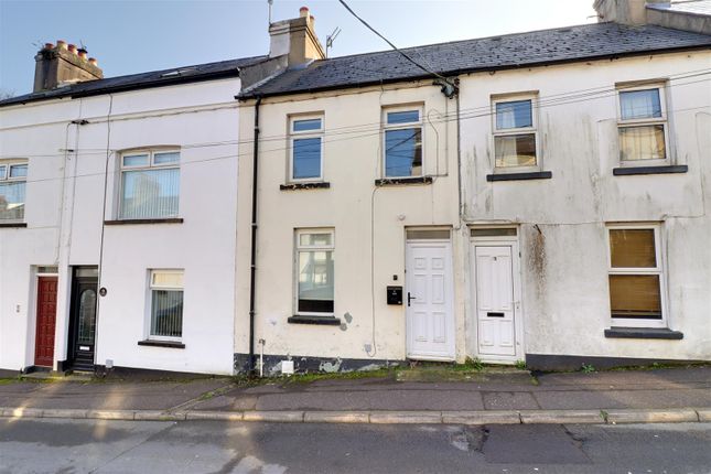 2 bed property, in 11 Railwayview Street, £99,950