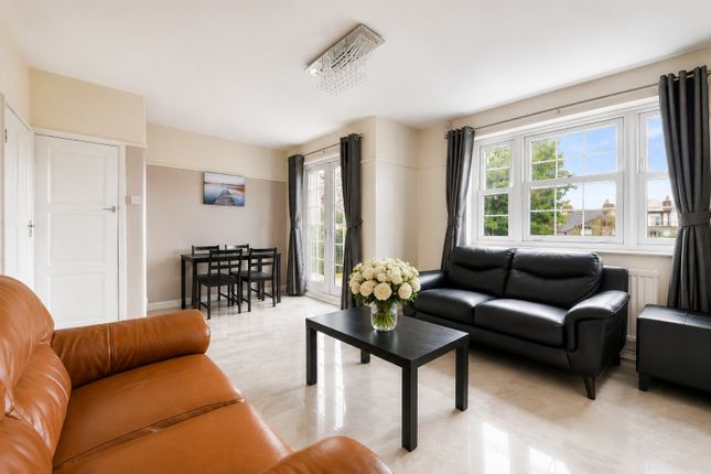 3 bed property, in Worsopp Drive, £510,000