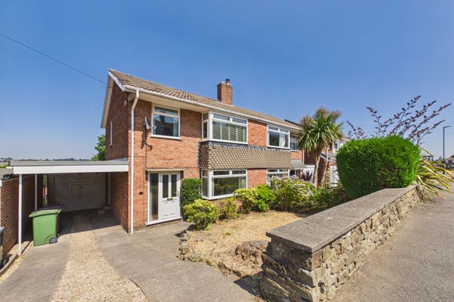 3 bed property, in Hollins Spring Avenue, £285,000