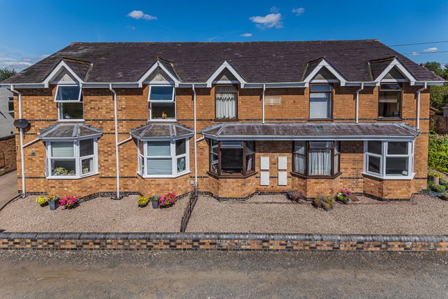 9 bed property, in Park Lane, £950,000