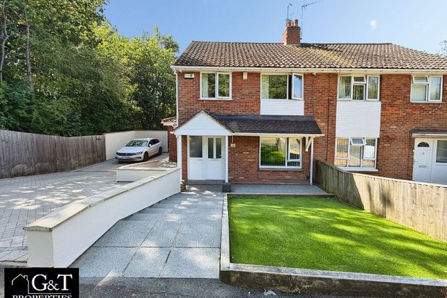 3 bed property, in Merryfield Road, £250,000