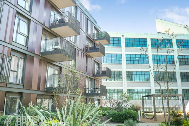 2 bed property, in Powerhouse Lane, £370,000