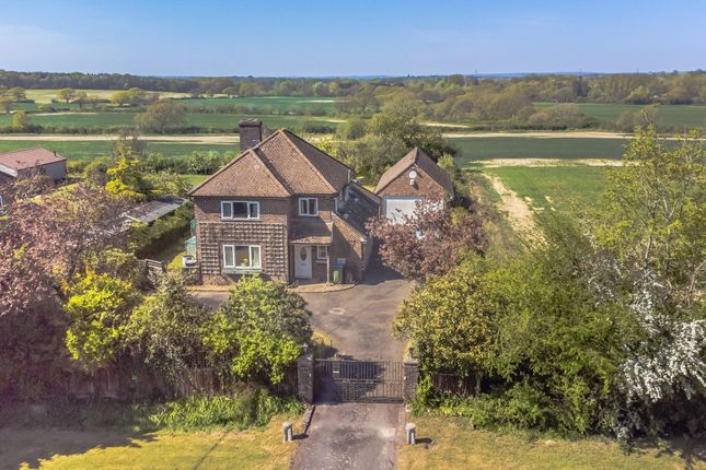 3 bed property, in The Broyle, £700,000