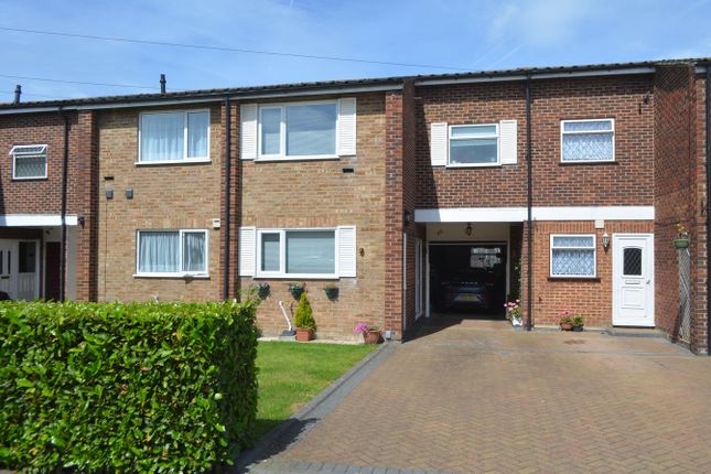 3 bed property, in Hithermoor Road, £408,000