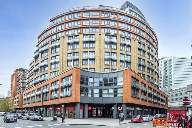 2 bed property, in London, £1,350,000