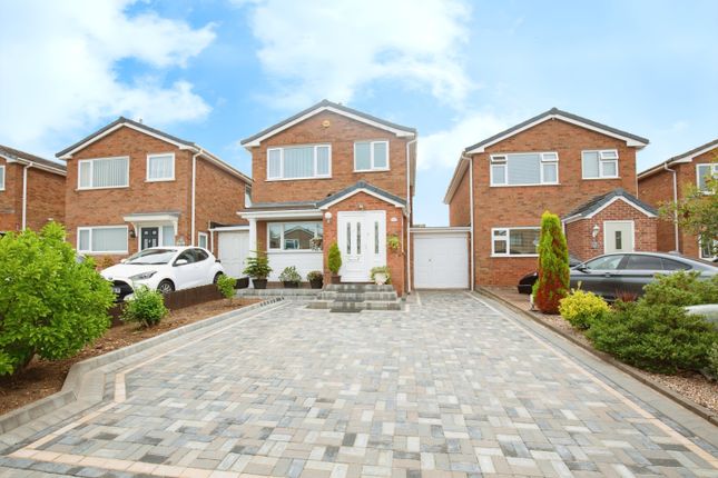3 bed property, in Cromwell Road, £315,000