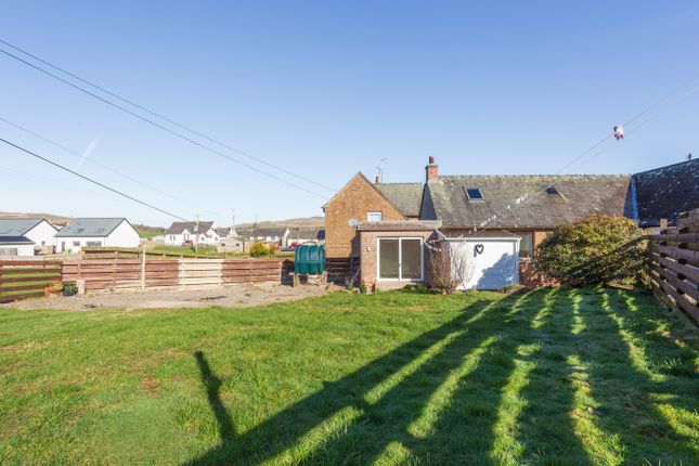 3 bed property, in Braco Square, £130,000