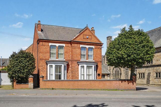 9 bed property, in Derby Road, £500,000