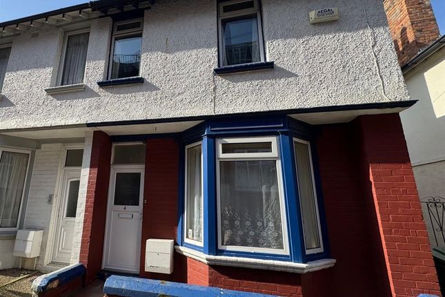 3 bed property, in St. Martins Road, £135,000