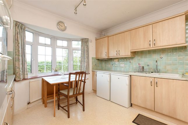 4 bed property, in Clayhall Lane, £537,500