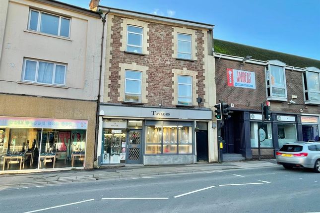 5 bed property, in Newerne Street, £399,950