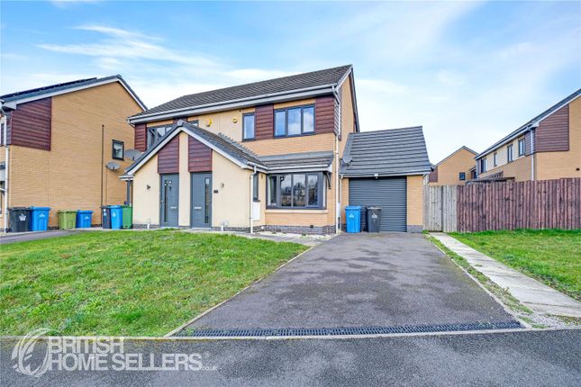 2 bed property, in Burrard Road, £180,000