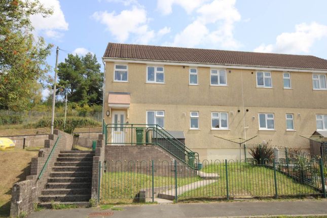 2 bed property, in Rowan Place, £79,950