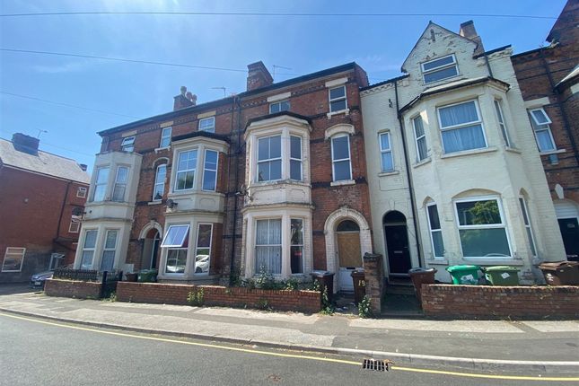 5 bed property, in Colville Street, £200,000