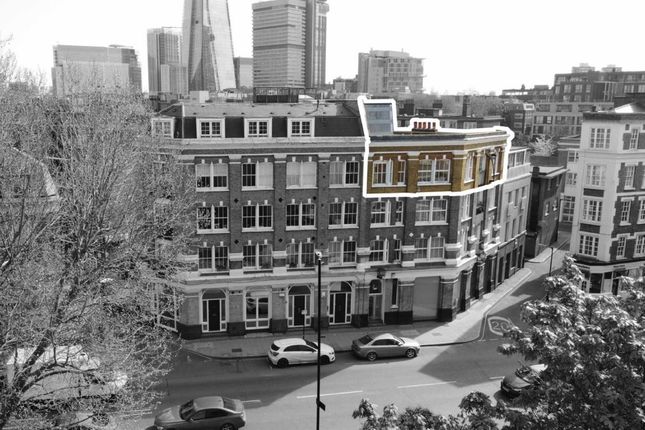 3 bed property, in Marshalsea Road, £950,000
