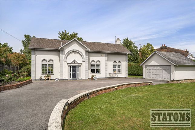 4 bed property, in Totteridge Common, £2,100,000