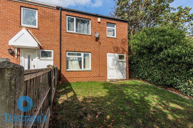 3 bed property, in Bourne Close, £175,000