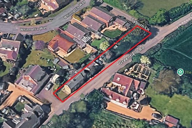 4 bed property, in Greenfield Road, £350,000