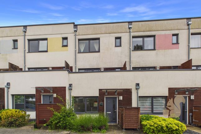 4 bed property, in Jade Gardens, £325,000