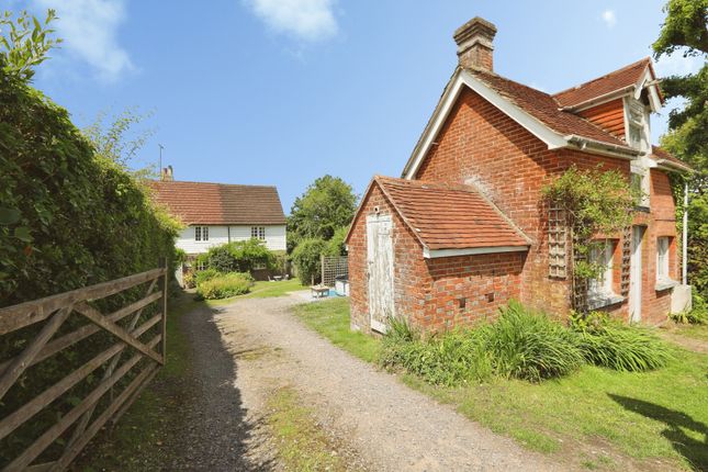 5 bed property, in Howbourne Lane, £725,000