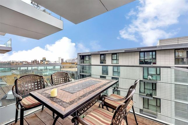 2 bed property, in Perilla House, £780,000
