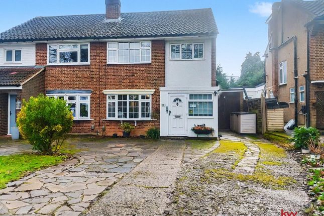 3 bed property, in Bell Lane, £625,000
