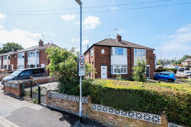 3 bed property, in Melrose Place, £235,000