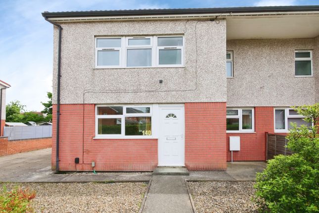 3 bed property, in Danebury Drive, £225,000