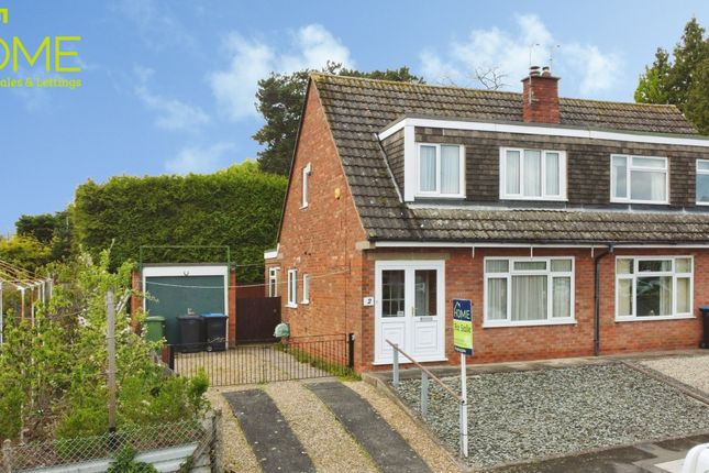 3 bed property, in The Leys, £250,000