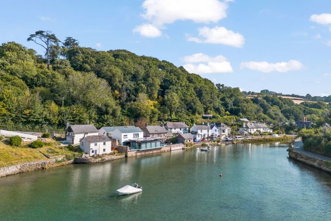 3 bed property, in Building Plot, £695,000