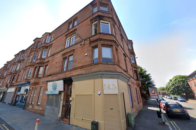 1 bed property, in Queen Street, £28,000