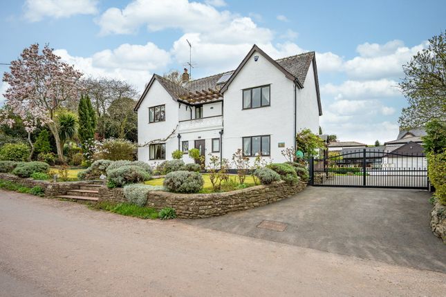 5 bed property, in Agincourt House, £700,000