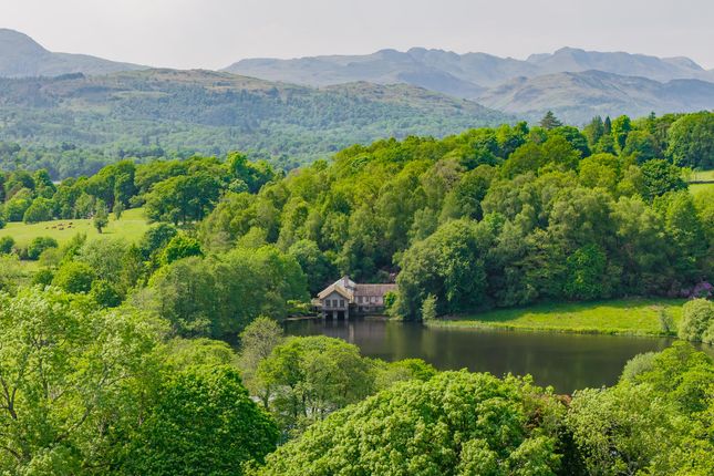 3 bed property, in Windermere, £1,000,000